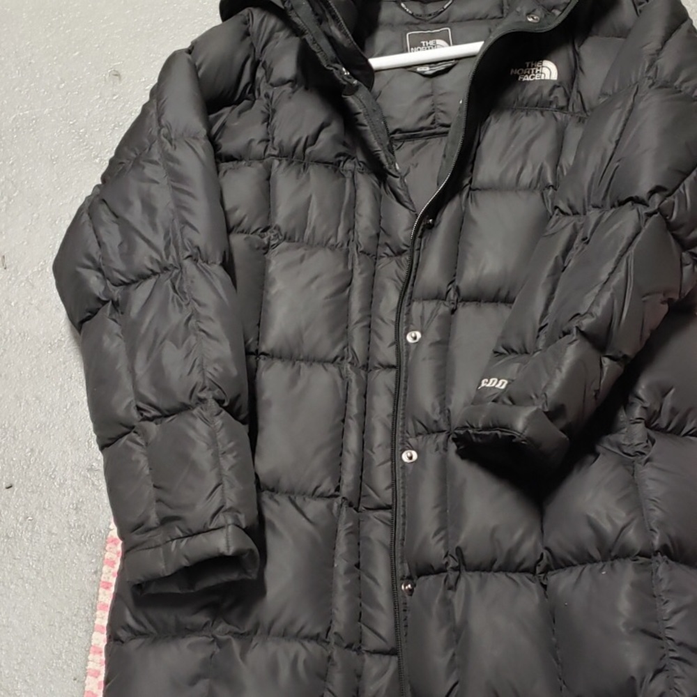 ❄️❄️Women’s Medium North Face Coat- Black❄️❄️